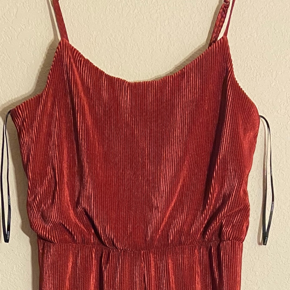 Forever 21- Bugundy Jumper - Picture 3 of 5